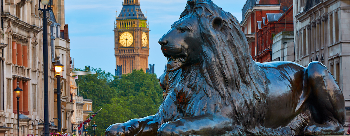 London trafalgar square lion and big ben
