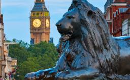 London trafalgar square lion and big ben